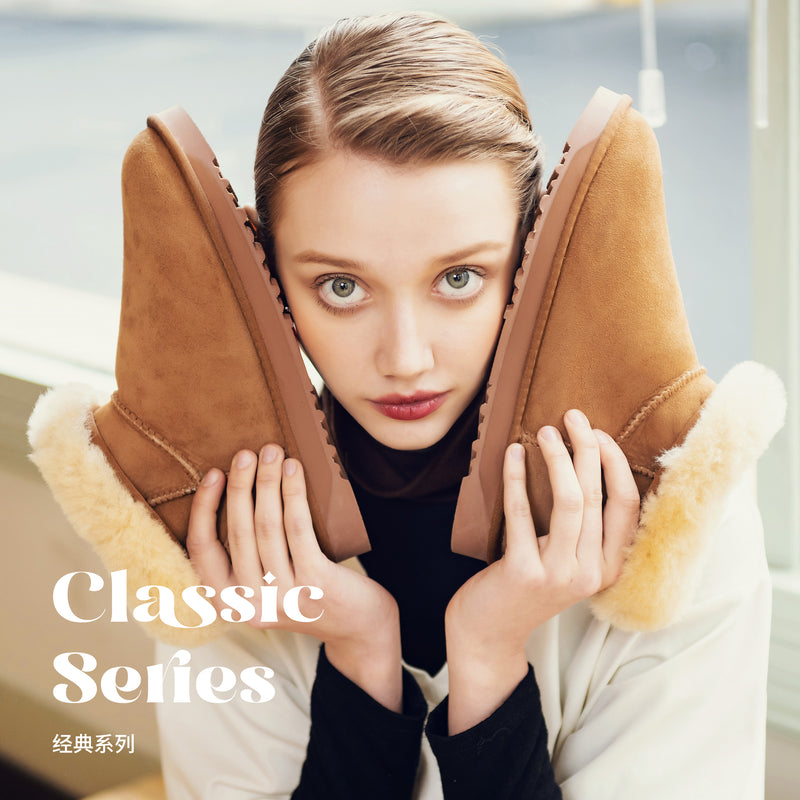 Sheepskin slipper product photo